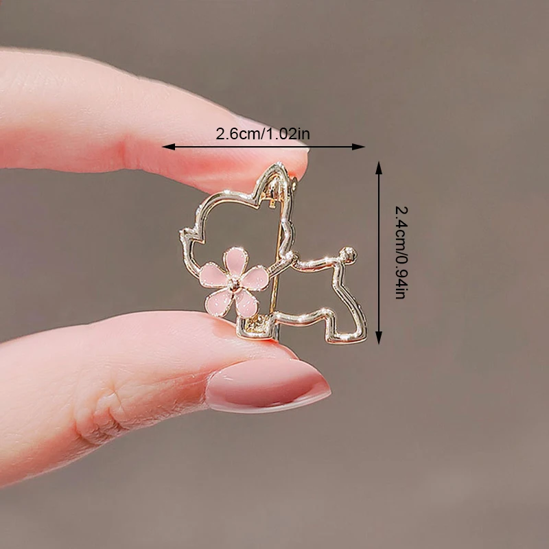 Lovely Bow Rabbit Brooches For Women Hollow Out Rhinestone Flower Animal Lapel Pin Jewelry Clothing Accessory Party Wedding Gift