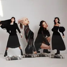 

Kpop BP Jennie Jisoo Lisa Rose ROSÉ Roseanne Park Rosie Picture Photo Board Standing Sign Stand Standee Figure Figurine Acrylic