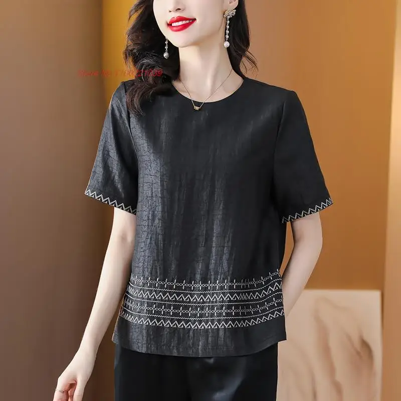 

2023 traditional chinese ethnic blouse national satin flower embroidery tang suit vintage hanfu tops elegant o-neck loose blouse