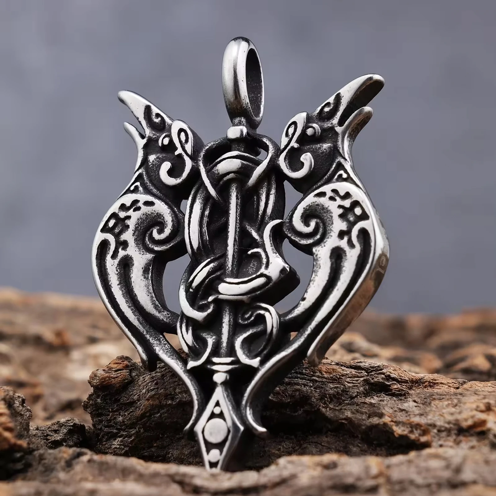 Nordic Viking Vintage Raven Pendant Necklace, Men's Cow Pendant Stainless Steel Jewelry, Best Gift for Men