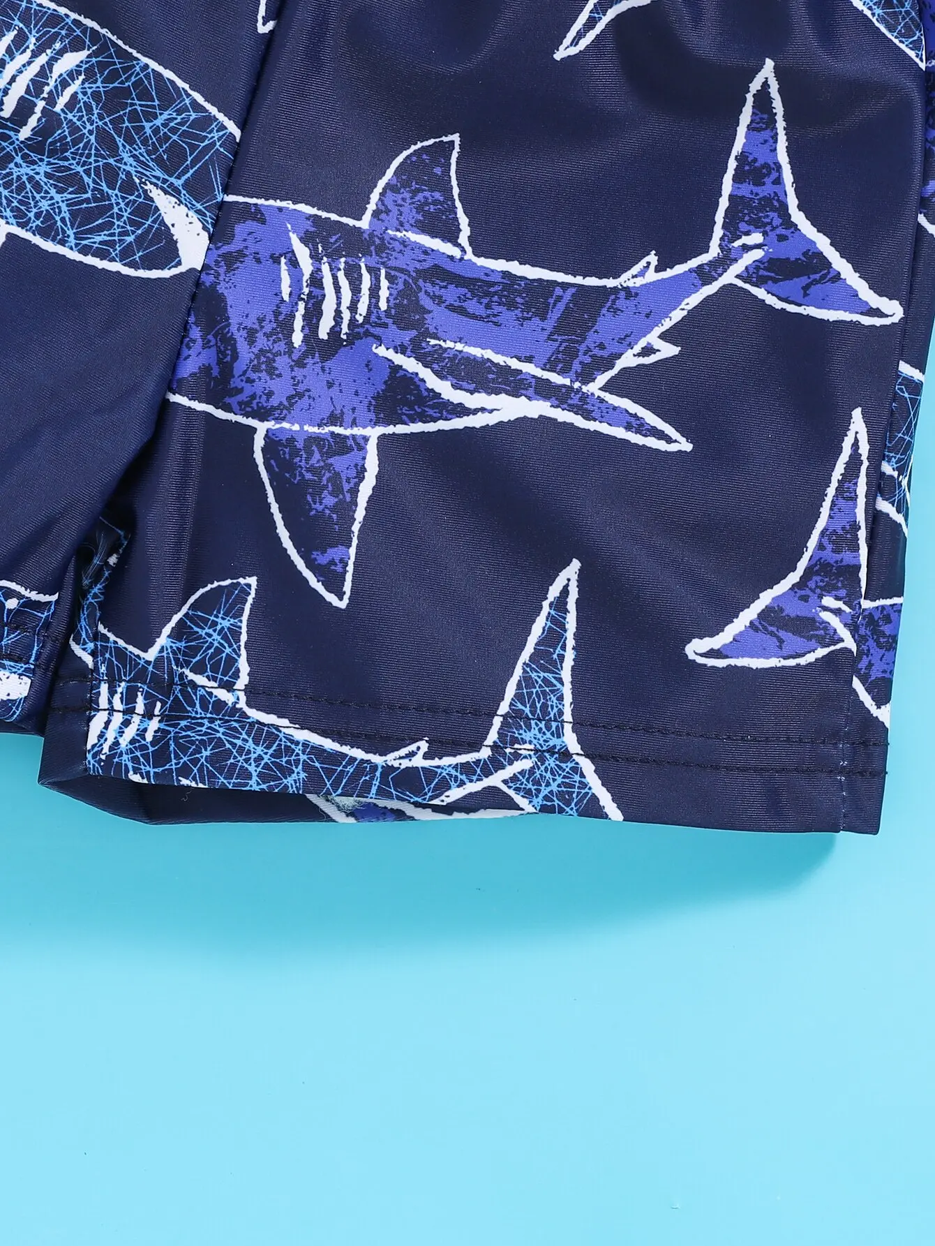Kids Swimsuits 2pieces Baby Boy Summer Travel Beach Swimsuit Comfortable Soft Breathable Casual Fashion Shark Print Short Sleeve Shorts Set