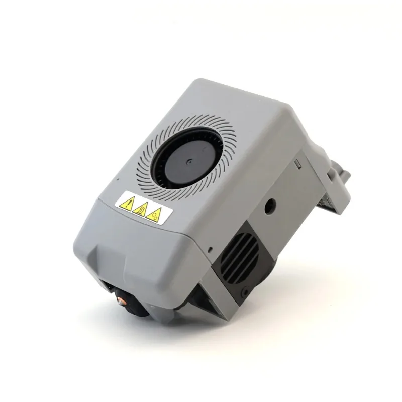 압출기 어셈블리에는 1개의 0.4mm 노즐이 포함되어 있습니다. Flashforge AD 5X 부품 전체