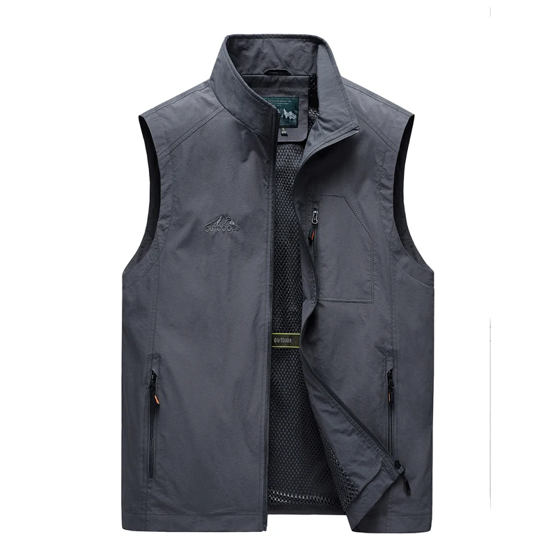 2023 Outdoor Leisure Vest Men's New Multi-Pocket Breathable Outdoor Sports Coat High-Quality Design Leisure Vest Men Tactic