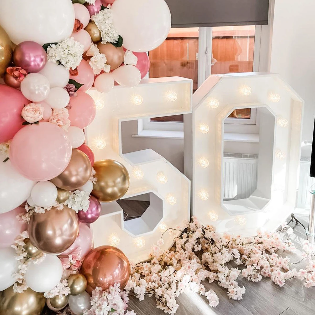 91,5 cm riesige Geburtstagsfigur mit 10 Lichtern, leuchtende Zahlenlampe, 30, 40, 50, Geburtstagsnummernrahmen, Babyparty-Ballon-Füllbox – Detail 11
