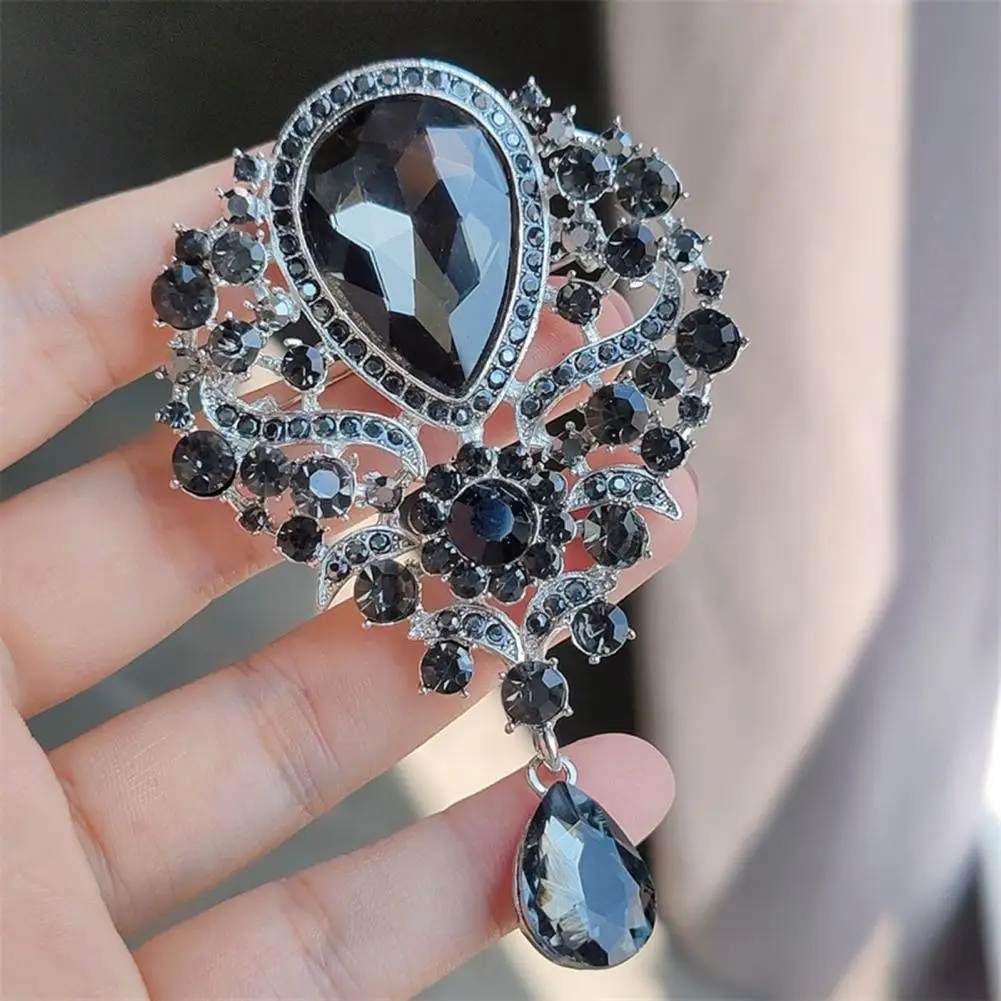 

Wear-resistant Hat Brooch Vintage Water-drop Rhinestone Brooches for Women Elegant Wedding Party Pins with Faux Inlay Fashion