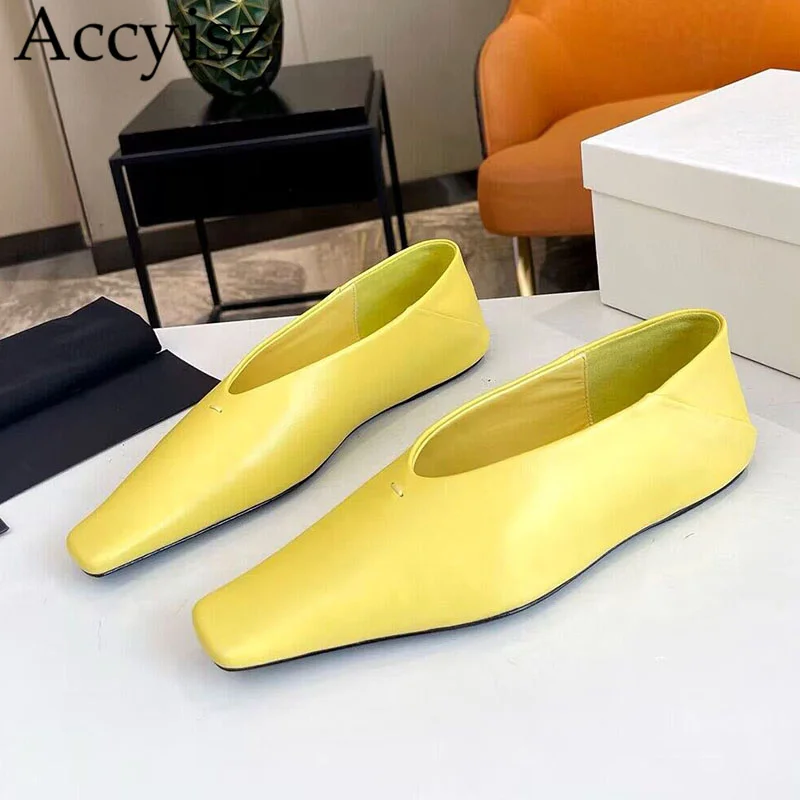 

Весенние лоферы на плоской подошве с квадратным носком, женские балетки из натуральной кожи с металлическим кольцом и глубоким открытым носком, обувь для прогулок, модель 2024 года