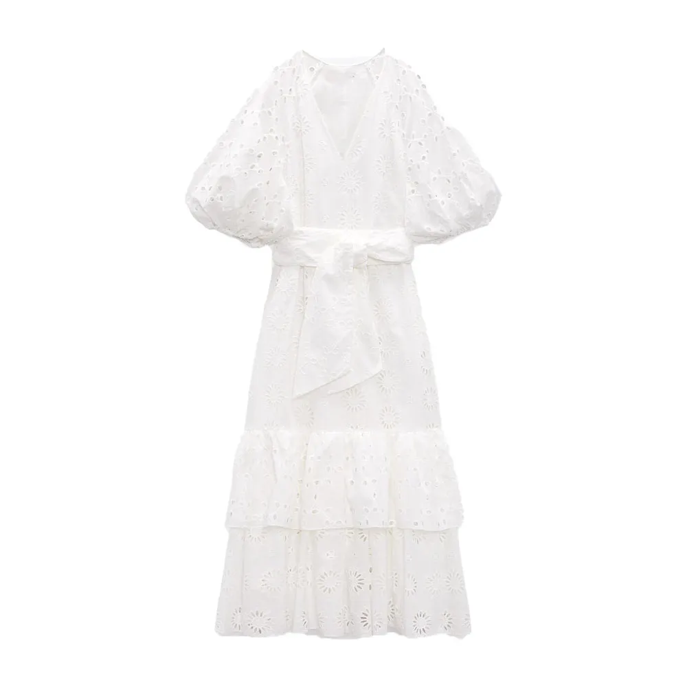 

Zach AiIsa summer new women's fashion temperament V-neck puff sleeves with belt hollow embroidery layered decorative dress