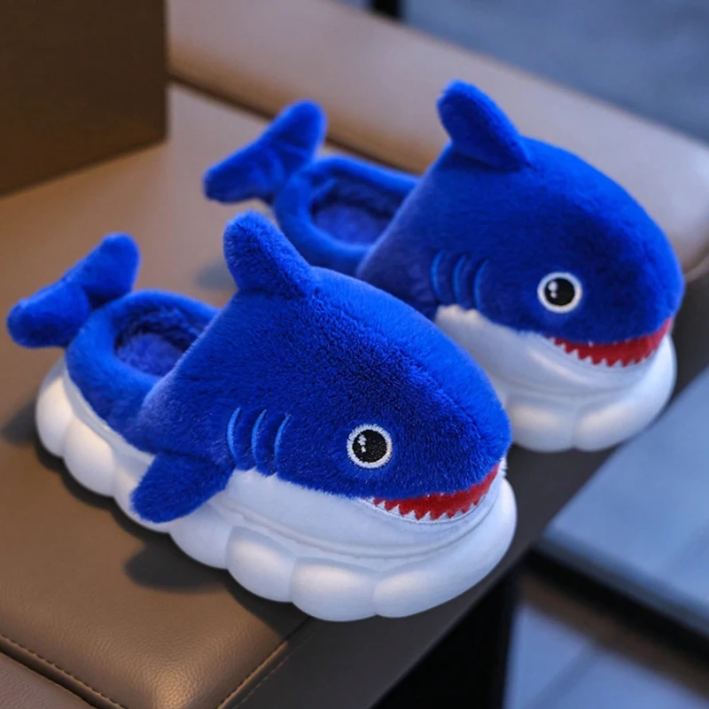 Warm Children's Shoes Suitable for Cute Shark Designs for Boys and Girls, Creative Autumn and  Winter  Indoor  Slippers