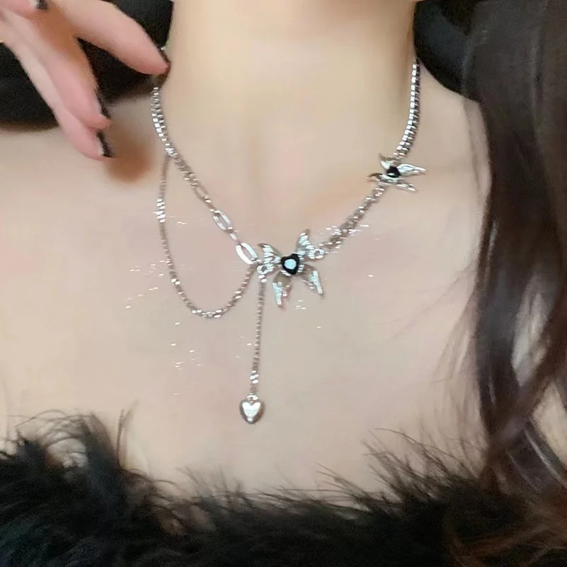 ★人氣★LOVE ME MONSTER★Pearl & Toggle Necklace Designer fashion, Seoul-fully created | W Concept