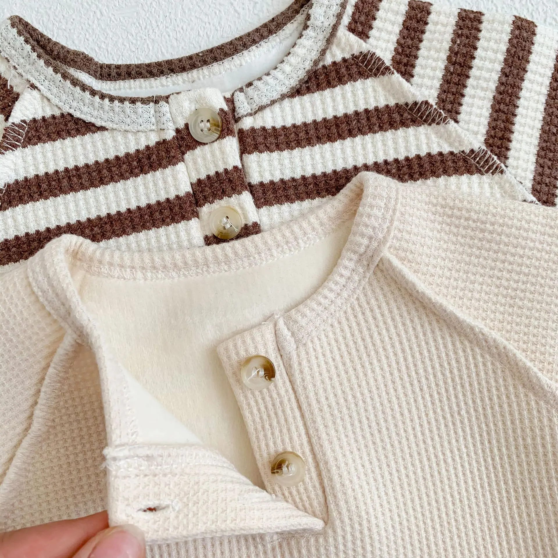 Style Casual Children's Wear New Spring And Autumn Simple Rotator Sleeve T-Shirt For Boys And Girls 3-24 Months Sweater Top