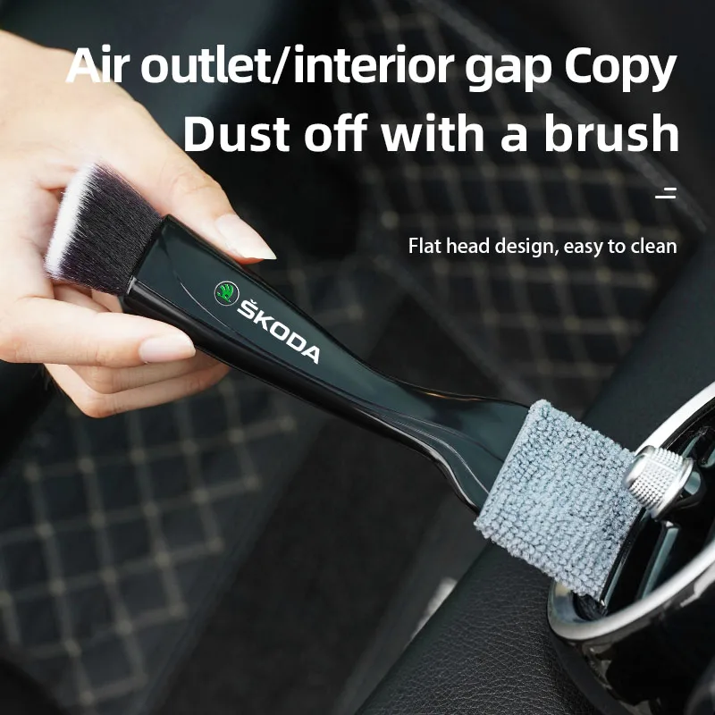 2 In 1 Car Cleaning Brush Remove Dust Tools Interior Skoda Octavia Rapid Kodiaq Superb Karoq Scala Fabia Kamiq Enyaq iV car cleaning tools