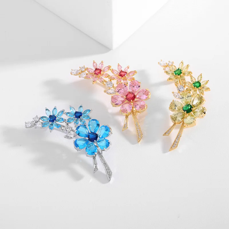 MASU エムエーエスユー　BIJOUX BROOCH(BLUE)　ビジュー MASU（エムエーエスユー）のBIJOUX BROOCH BLUEの通販サイト