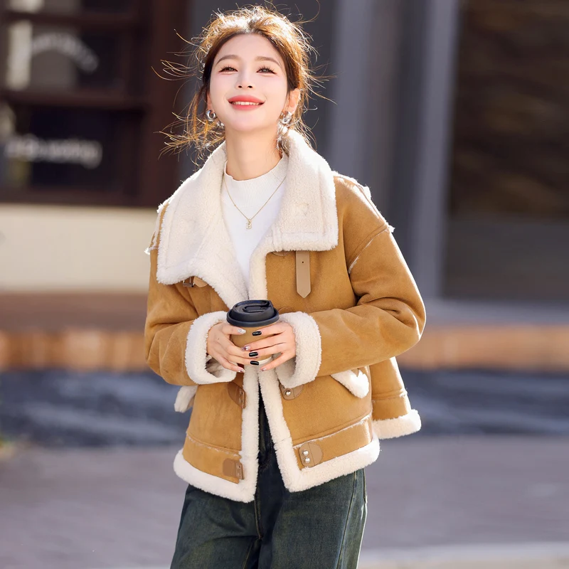 2023 Autumn/Winter New High end European Thickened Plush Fur Integrated Checkered Coat for Women Short_voghion.com