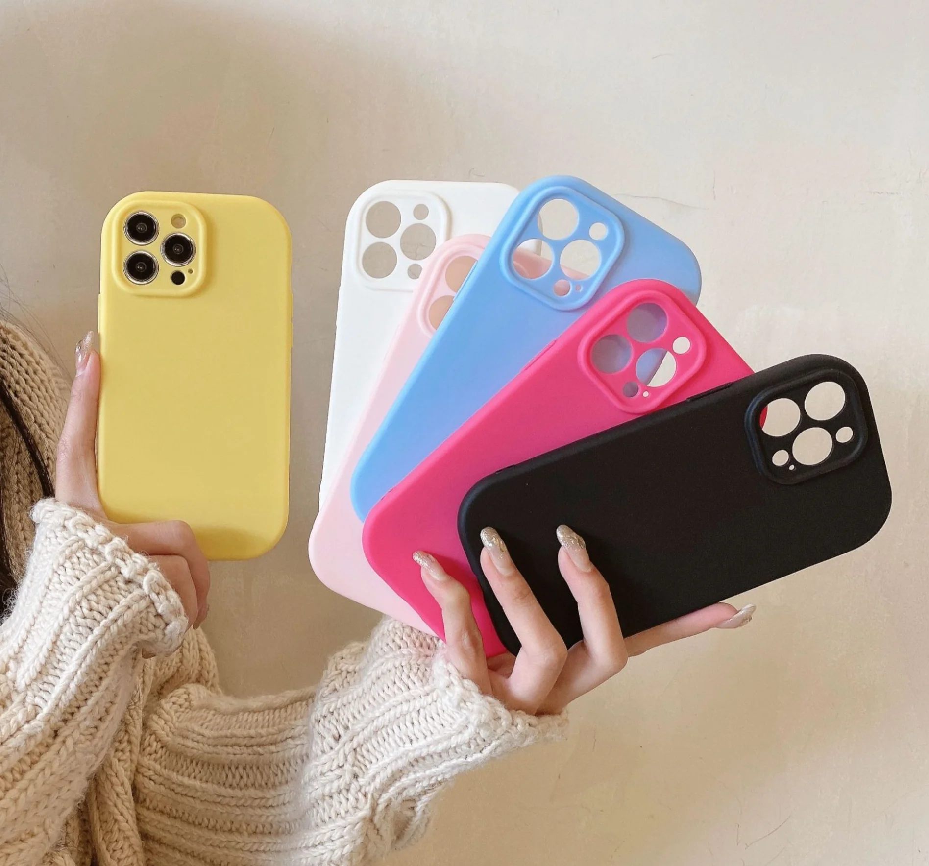 Adatto per iPhone 15 Precision Hole Dun Creative Solid Color TPU 14 Little Fat Man Custodia per telefono_voghion.com