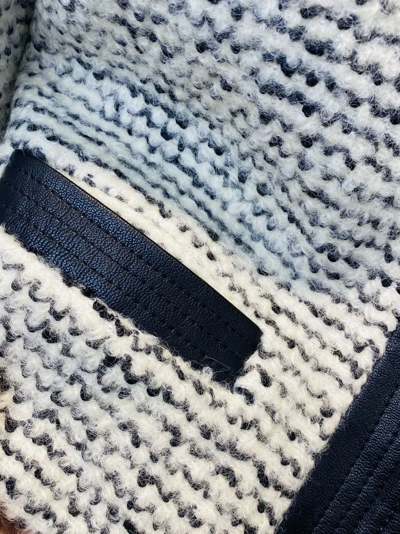 ����� ª�� ���� ���� Ʈ���� ī��� ��Ŷ, ���� �÷�, �浹 ������, �����ϰ� ������, 2023 �ܿ�, �Ż� 1116