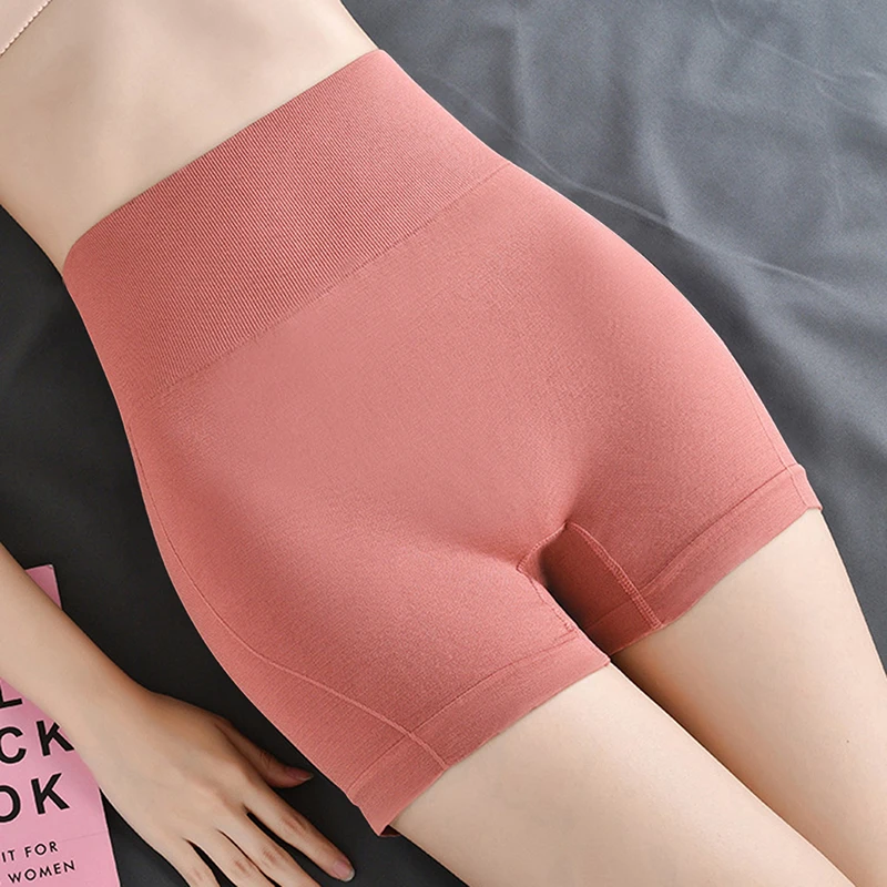 Women Seamless Fitness Yoga Shorts High Waist Workout Shorts Sexy Scrunch Butt Yoga Running Peach Hip Shorts Sport Gym Leggings