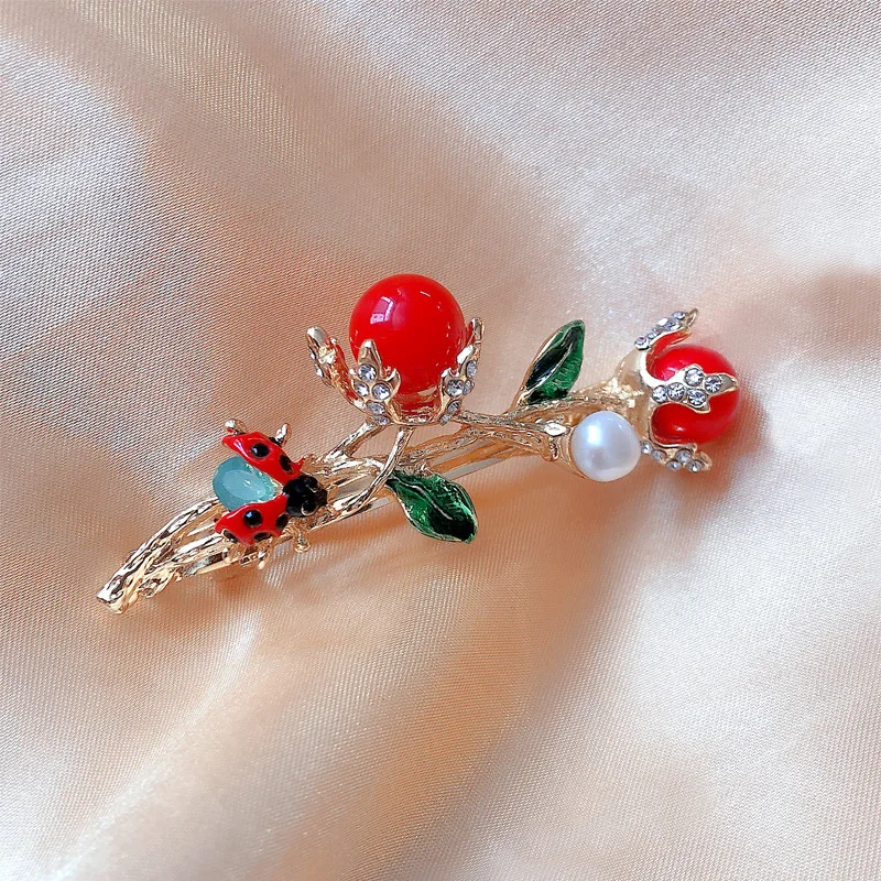 New Little Fresh Ladybug Hairpin Per Bambina Cute Fruit Cherry Spring Clip Serie Sen Clip A Coda Di Cavallo Clip Superiore Forcina