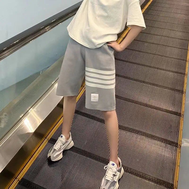 Clothes for men Summer Striped Knitted Shorts Trendy Casual Couple Loose Pants Casual Straight Shorts