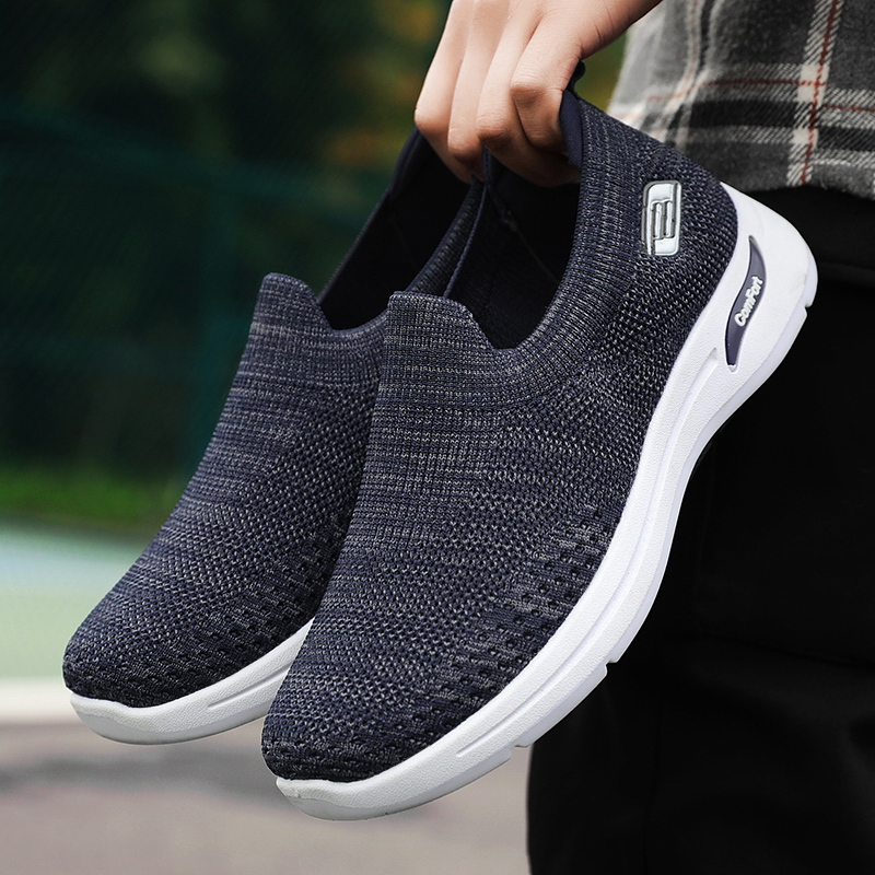 Men's Vulcanized Shoes Fly Woven Hollow Breathable Trend Sports and Leisure Shoes Solid Color One Foot High-quality Lazy Shoes