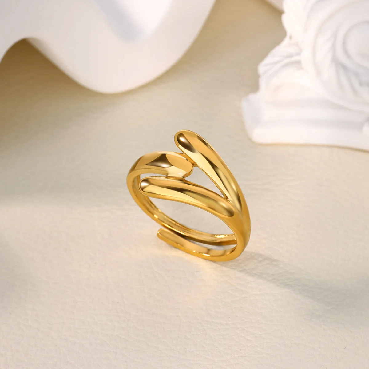 Durable Adjustable Ring for Women Gold Stainless Steel Geometric Line Jewelry