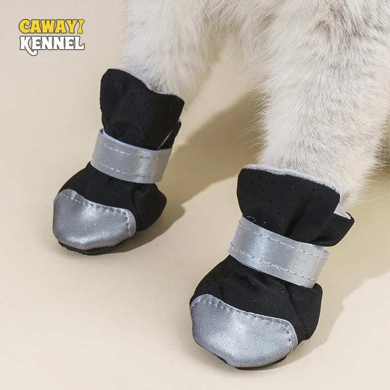 

CAWAYI KENNEL 4pcs/set Antiskid Puppy Shoes Reflective Winter Pet Dog Cats Anti-slip Boots Footwear Thick Warm for Socks Booties