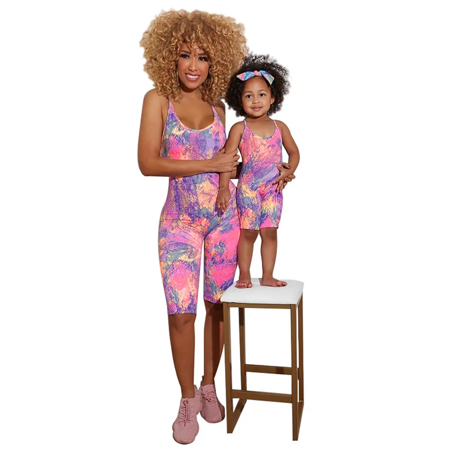 matching family outfits Printing Mommy and Daughter Jumpsuits Summer Sleeveless Rompers Comfortable Family Matching Outfit with Mask K8731 couple outfits Family Matching Outfits