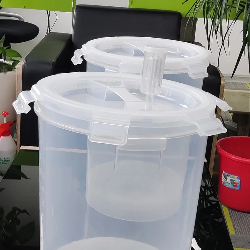 TEKBREW Plastic Conical 25L Beer Wine Beverage Fermenter For Sale