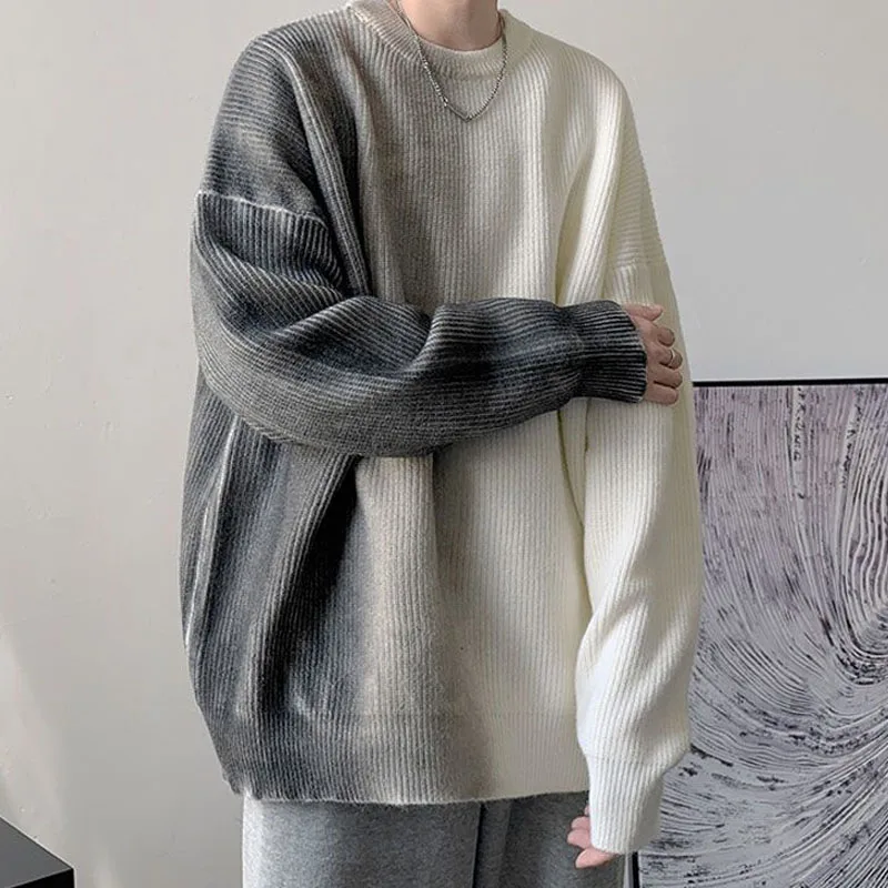 

Autumn and Winter Fashion Design Sense Niche Gradient Color Round Neck Loose and Versatile Ruffian Handsome Lazy Style Sweater