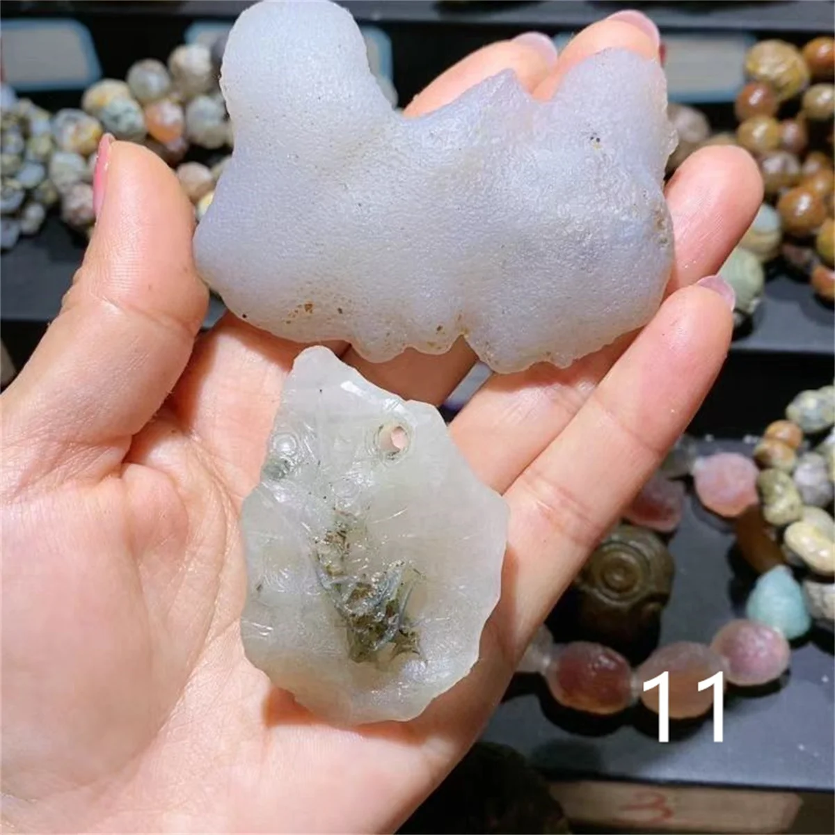 1pcs/lot Precious natural stone Gobi agate world's scarce collectibles Multi-eye pattern Treasured gifts Strong energy amulet