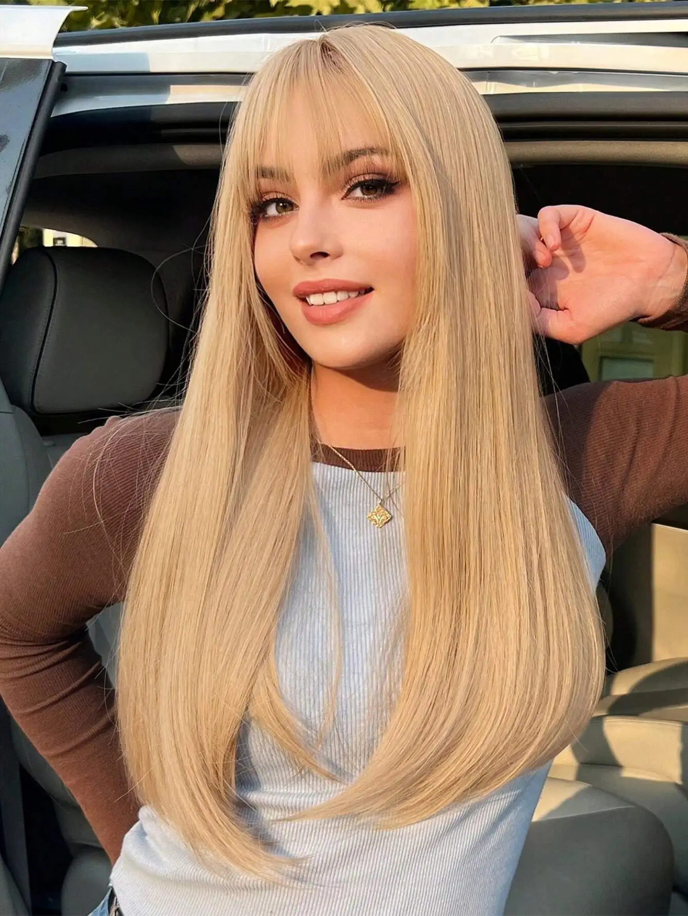 Platinum Blonde Wavy Synthetic Wig for Women with Bangs