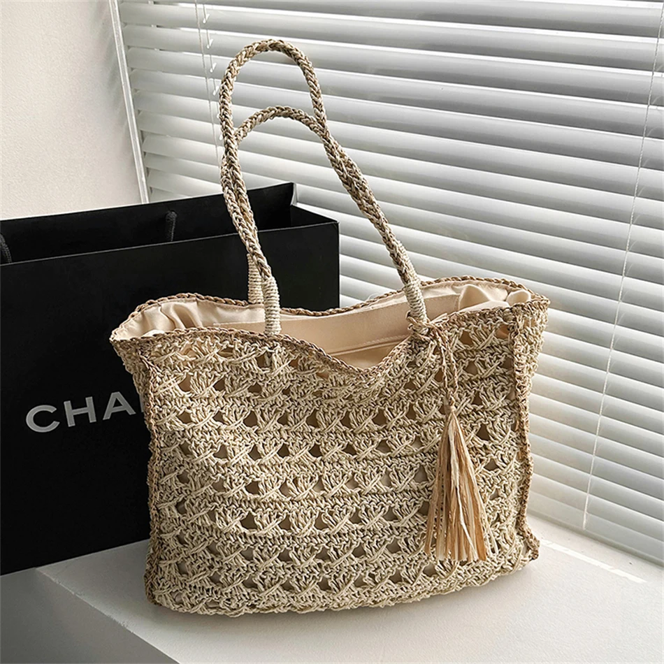

Designer Straw Shoulder Bags for Women Casual Big Tassel Lady Handbags 2023 Trend Summer Beach Bag Luxury Woven Tote Bags Purses