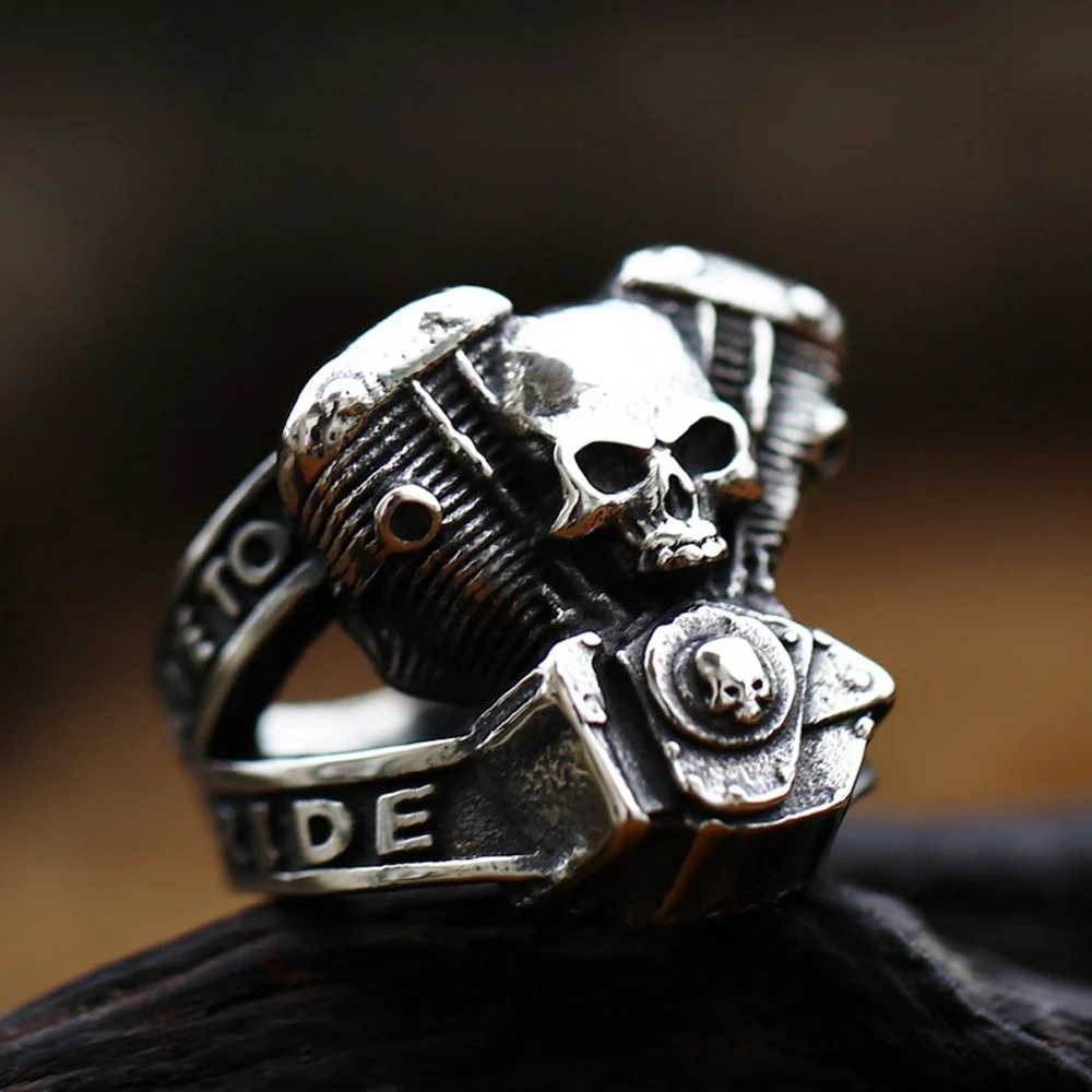 Anello Teschio Uomo In Acciaio Inox - Gioiello Gotico Punk Biker - Regalo Originale Per Fidanzato O Marito