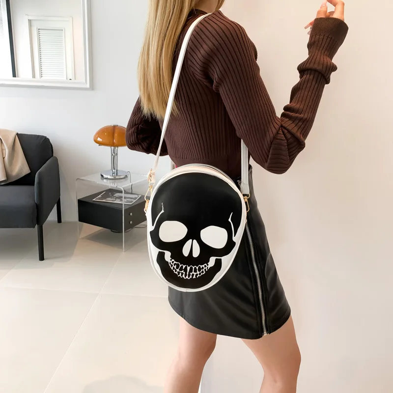 Fashion Casual Women's Shoulder Bag Skull Pattern Color Contrast Design Crossbody Bag For Halloween Festivals Party