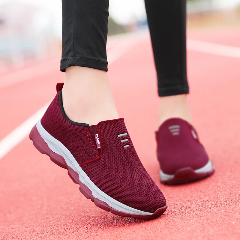 Four Season thick fashion walking shoes women's ultra-lightweight outdoor non-slip for elderly mothers Womens Sneakers