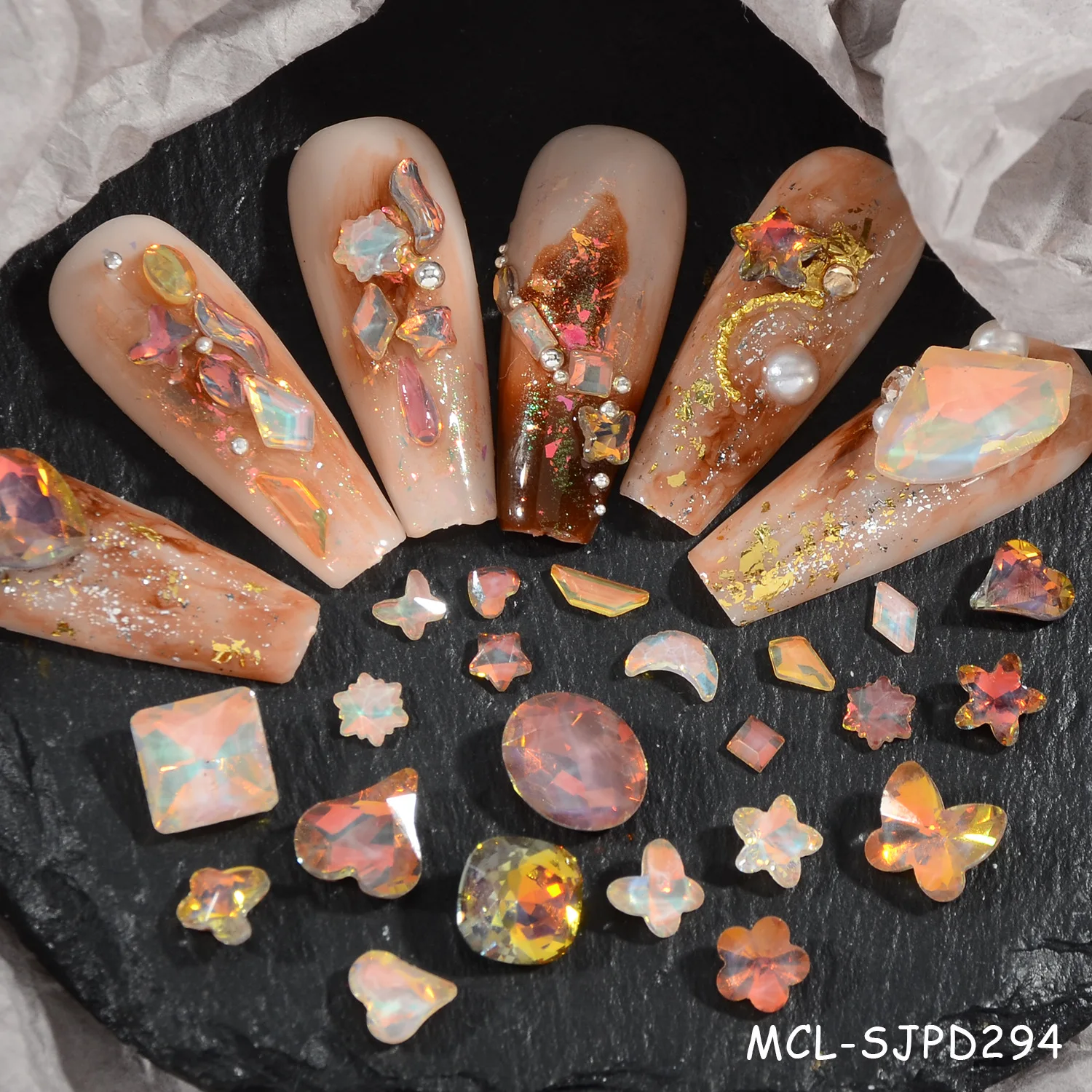 

Уникальные искусственные украшения для ногтей: сердца, звезды, толстые квадраты и многое другое осенние коричневые оттенки