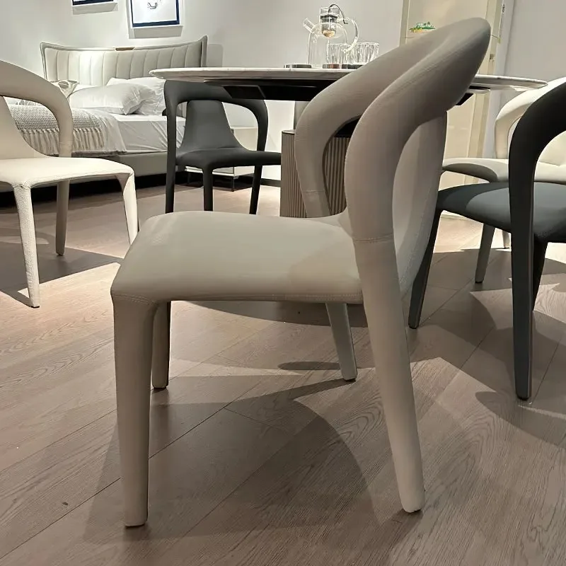 

4Modern simple dining chair home Italian light luxury designer creative all-foresforesed hotel restaurant to discuss leisure