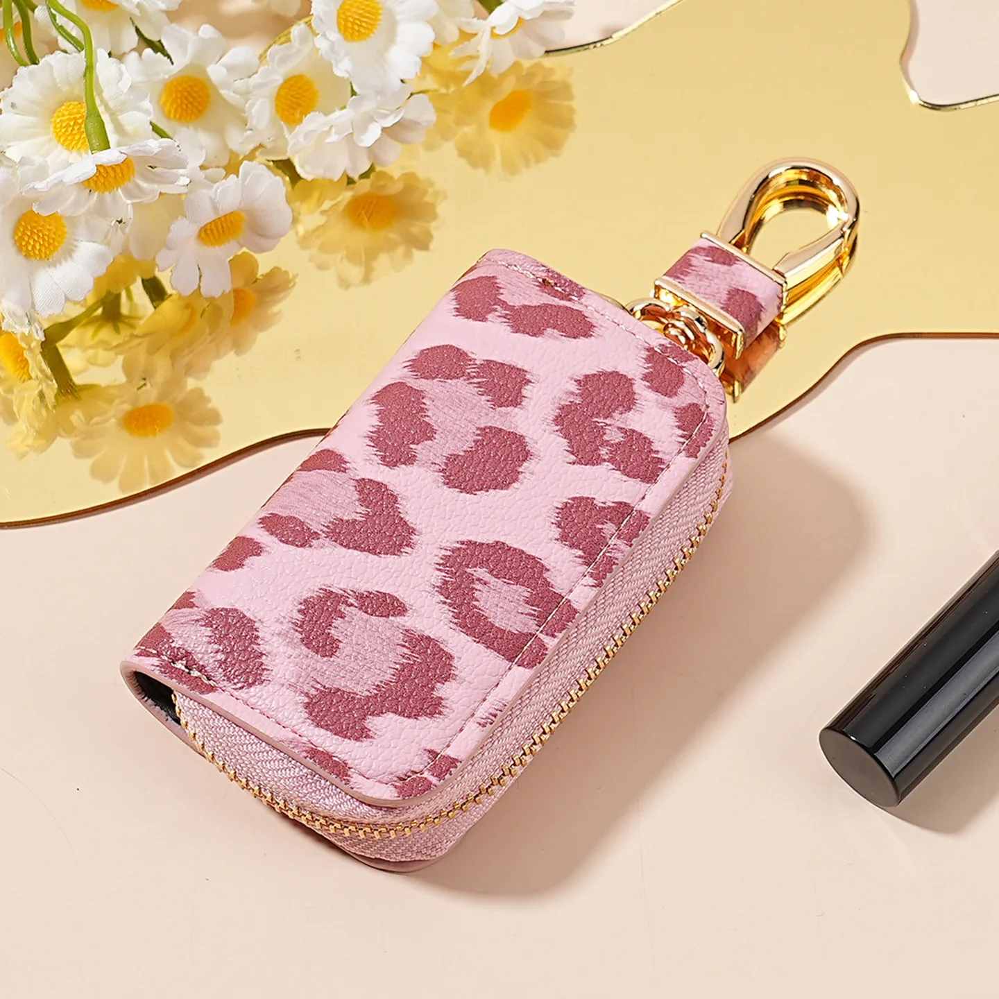Stylish Leopard Print Leather Car Key Holder with Keychain