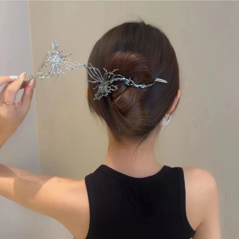 

Fashion Simple Liquid Butterfly Hair Clip Women Retro Luxury High-end Coiled Hair Twist Clip Headdress Jewelry Accessories Gift