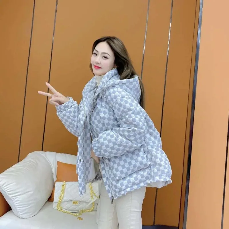2023 Plaid Down Jacket Women's Short Thick Casual Loose White Duck Down Checkerboard Grid Winter Warm Hooded Jacket Foreign