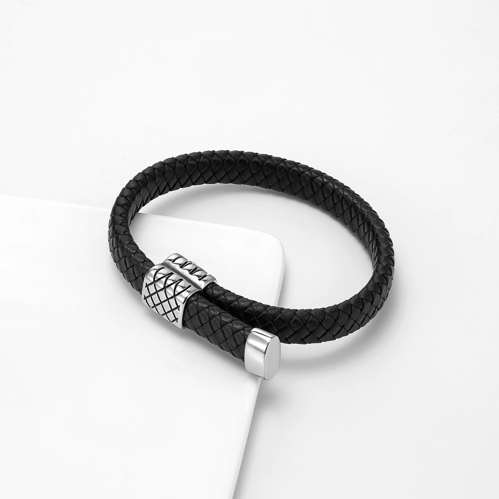 Bottega Veneta Men's Woven Leather Bracelet