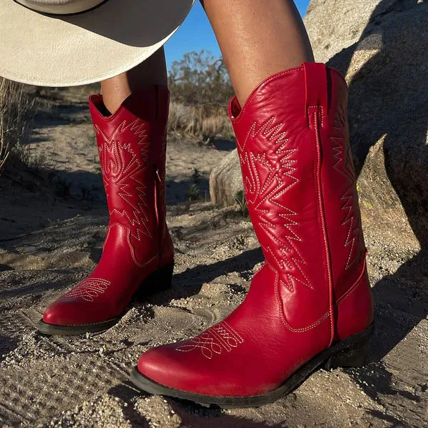 

2023 Red Autumn New Embroidered Vintage Side Zipper Pointed Thick Heel Embroidered Boots 43 Size Western Cowboy Boots