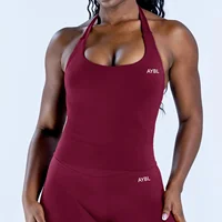 Ensemble de sport pour femme : Soutien-gorge de yoga sans couture à col halter et short de gym froncé, leggings de fitness extensibles pour l'entraînement et le cyclisme 6
