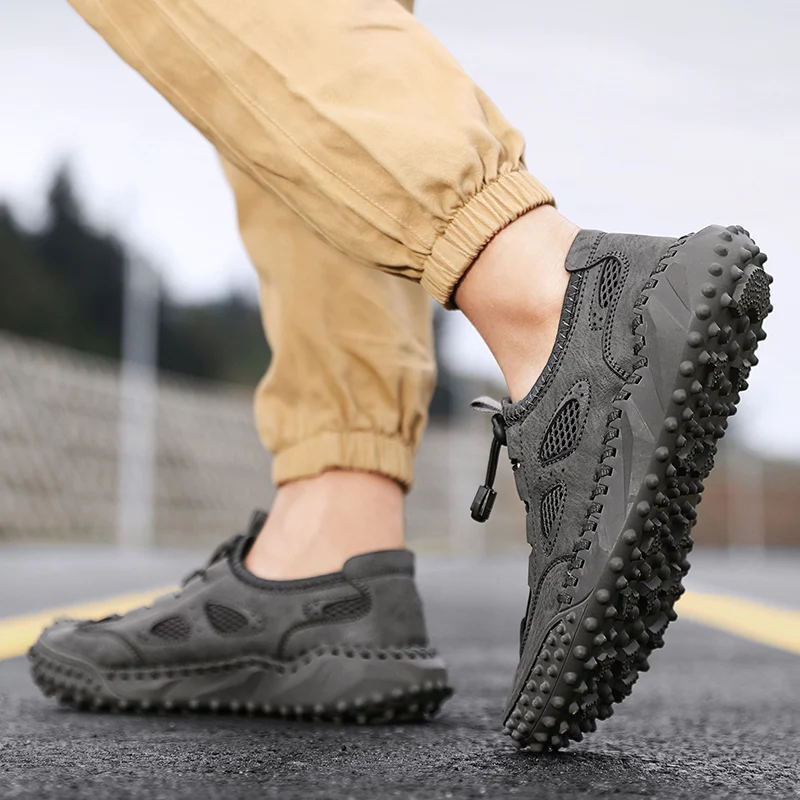 Men's Golf Shoes Mesh Breathable Casual Walking Sports Shoes Nail Free Comfortable Men's Golf Training Shoes