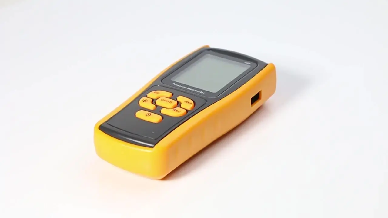 BENETECH Манометр Цифровой ручной тестер дифференциального давления в шинах USB GM520
