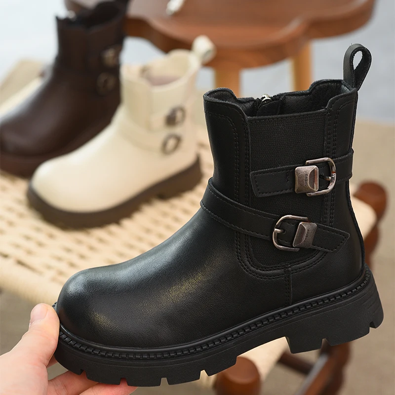 أحذية أطفال جلد طبيعي بوت بناتي قصير طراز جديد لخريف وشتاء 2025 حذاء أطفال مع حذاء قطني قطيفة