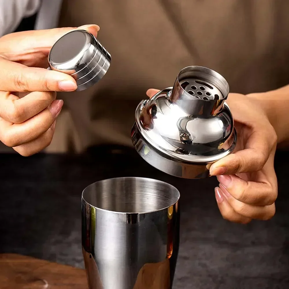 Cocktail Shaker Bartender Tool Stainless Steel Cobbler Shaker Wine Mixer Martini Drinking Bar Party Accessories 350/550ml/750ml