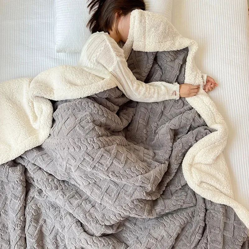 ���� ���, ���� Ŀ�� ���, ��� ���� ���, �β��� ��ȣ ���, �繫�� ��, �ܿ�