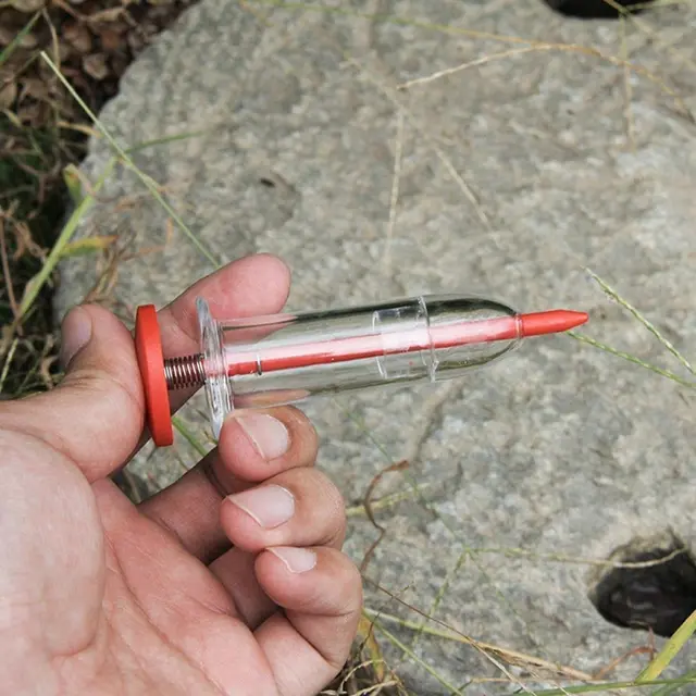 Mertesítő Ültetvényes Virágágy Kerti Vetőmag Ültető Kézi -Terjedő Mini -Adagoló - Image 2
