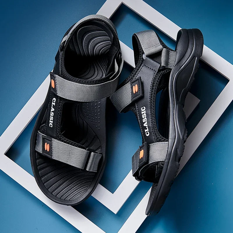 Men Sandals Summer Leisure Beach Holiday Sandals Men Shoes New Outdoor Male Retro Comfortable Casual Sneakers