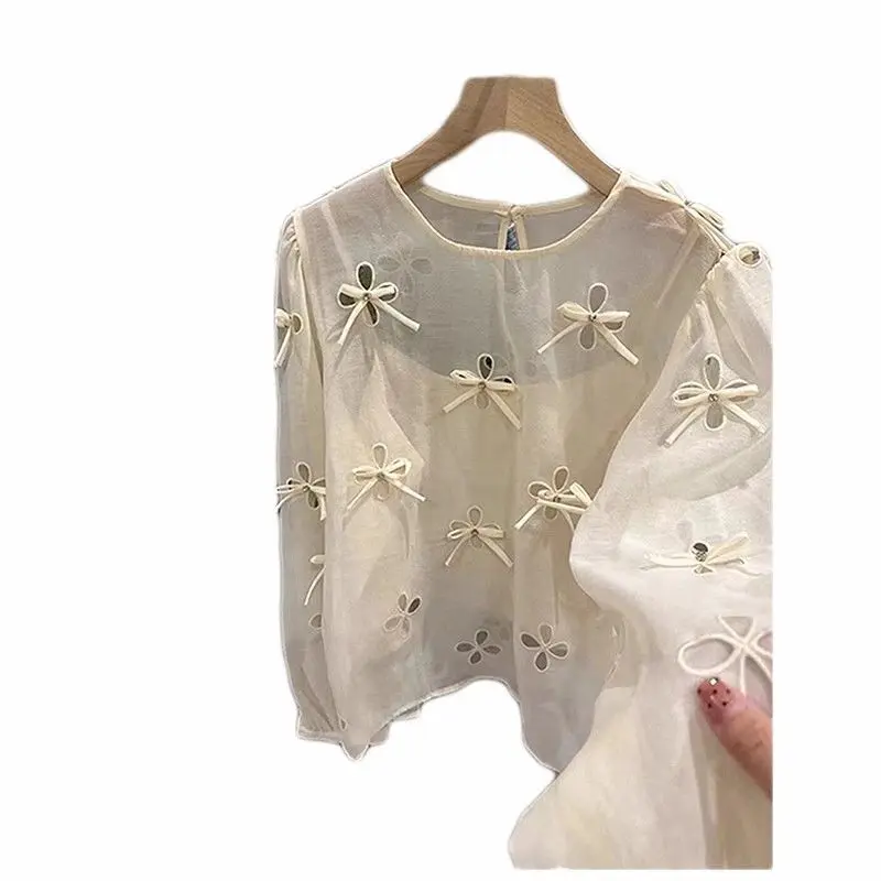 Women Cut Out 3d Bow Knot See Through Shirts Loose Casual O-neck Lantern Sleeve Blouses 2024 Summer Sweet Fashion Straight Tops